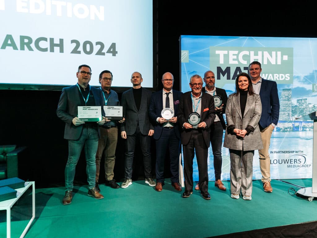 WINNAARS TECHNI-MAT AWARDS