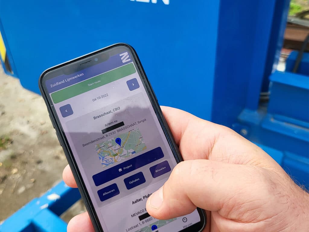 Gerenommeerd lijmbedrijf pioniert met eigen app