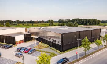 Colorcoat® van Tata Steel vernieuwt zijn marktleidende garanties met producten van Britse makelij om installaties van zonnepanelen op te nemen 12