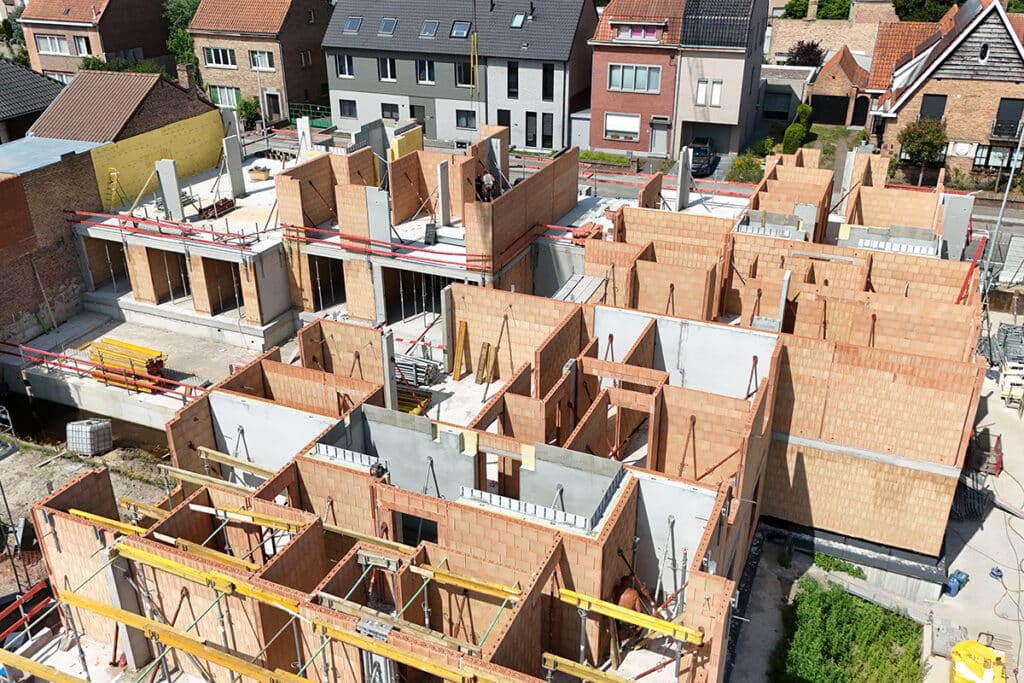 Sterke ruwbouw, strakke planning en borst vooruit 1