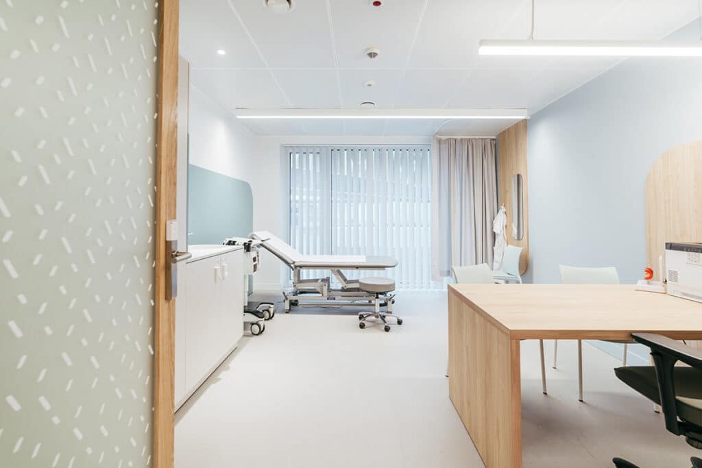 Nieuwe ziekenhuisvleugel stroomlijnt interne werking en zorgbeleving