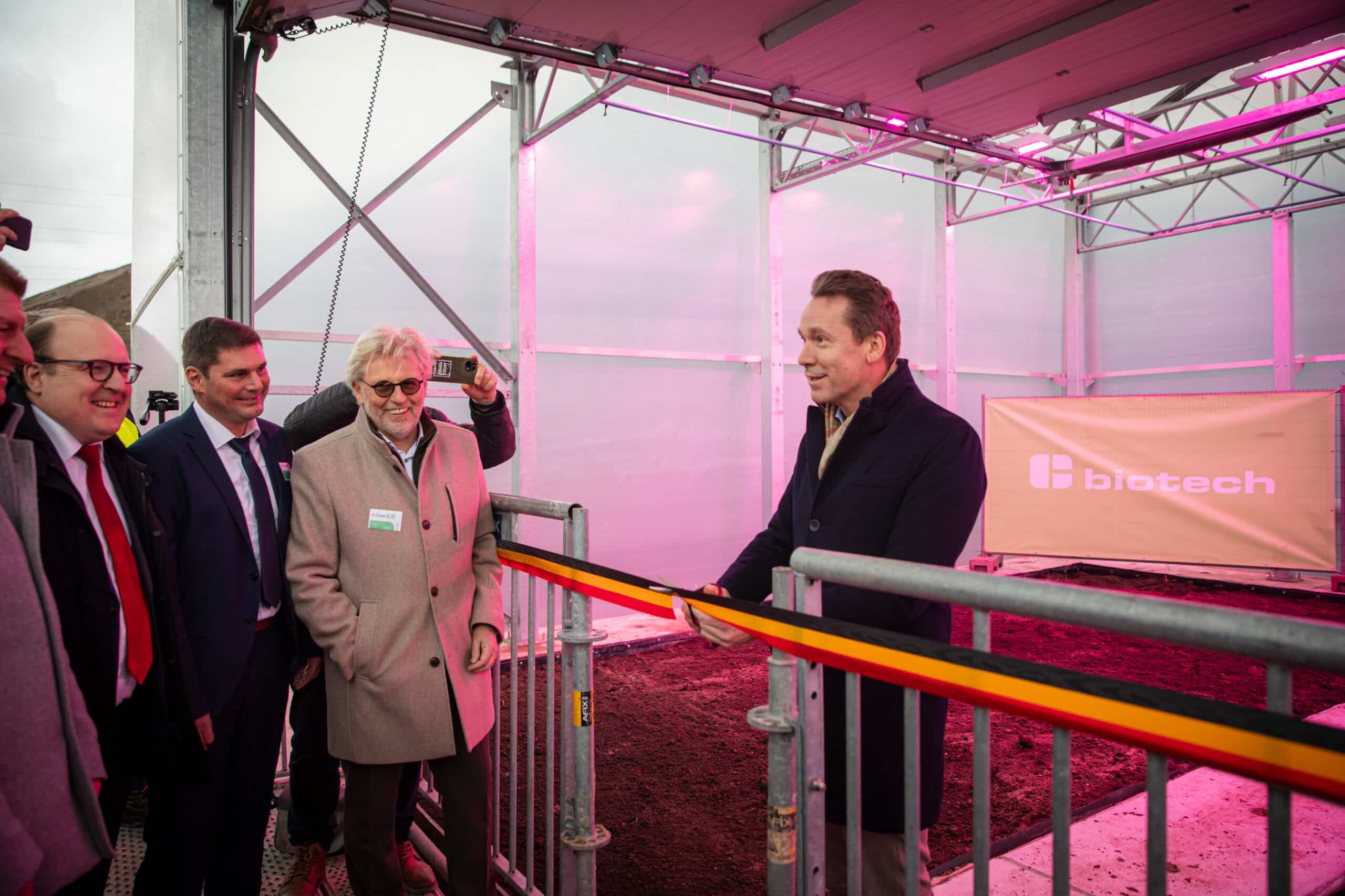 Eiffage Construction-dochter OVMB, C-biotech en C-ground halen versneld PFAS uit de grond met hennep 1