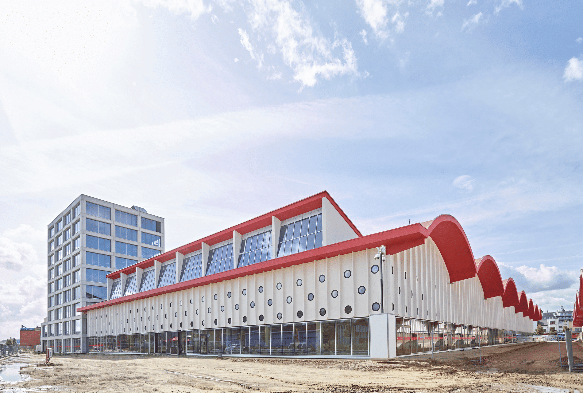 Ronde ventilatieroosters geven hogeschoolcampus unieke identiteit 4