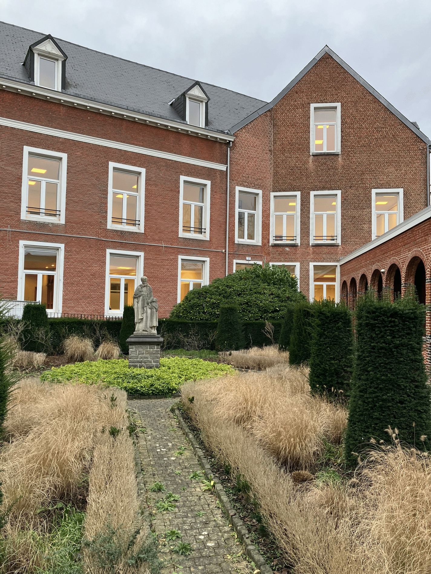 Gebouw met geschiedenis aangepast voor groeiende generatie 3