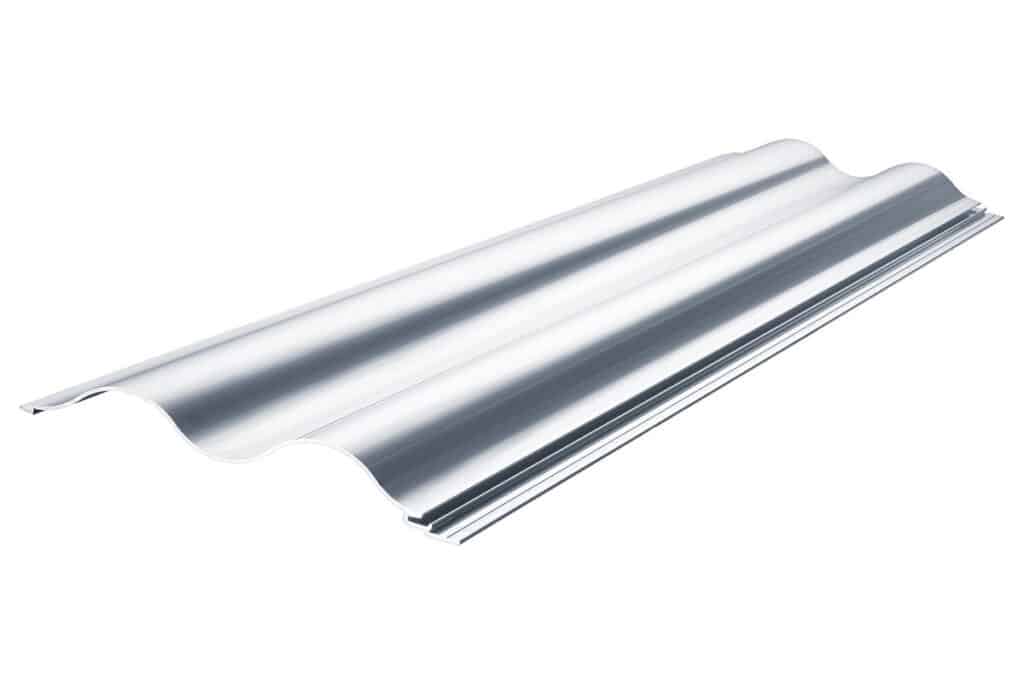 Innovaties voor de gevel – De nieuwe geëxtrudeerde profielen Golf & Kartel 6