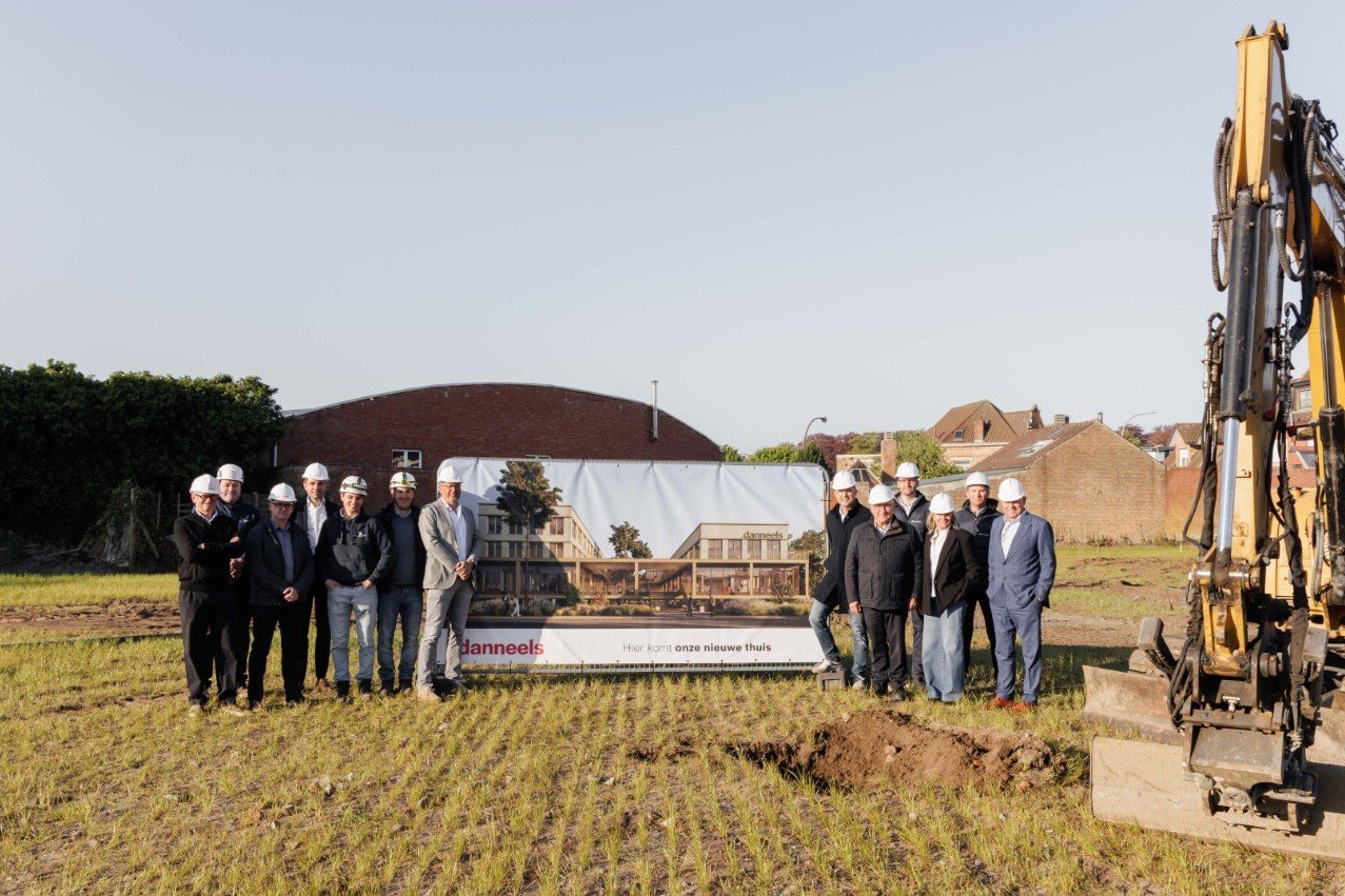 Een nieuw toekomstgericht hoofdkantoor voor Danneels 6