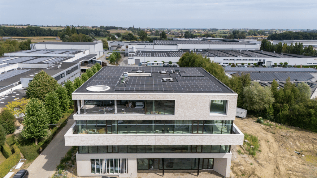 Gloednieuw hoofdkantoor vol smaak en stijl 7