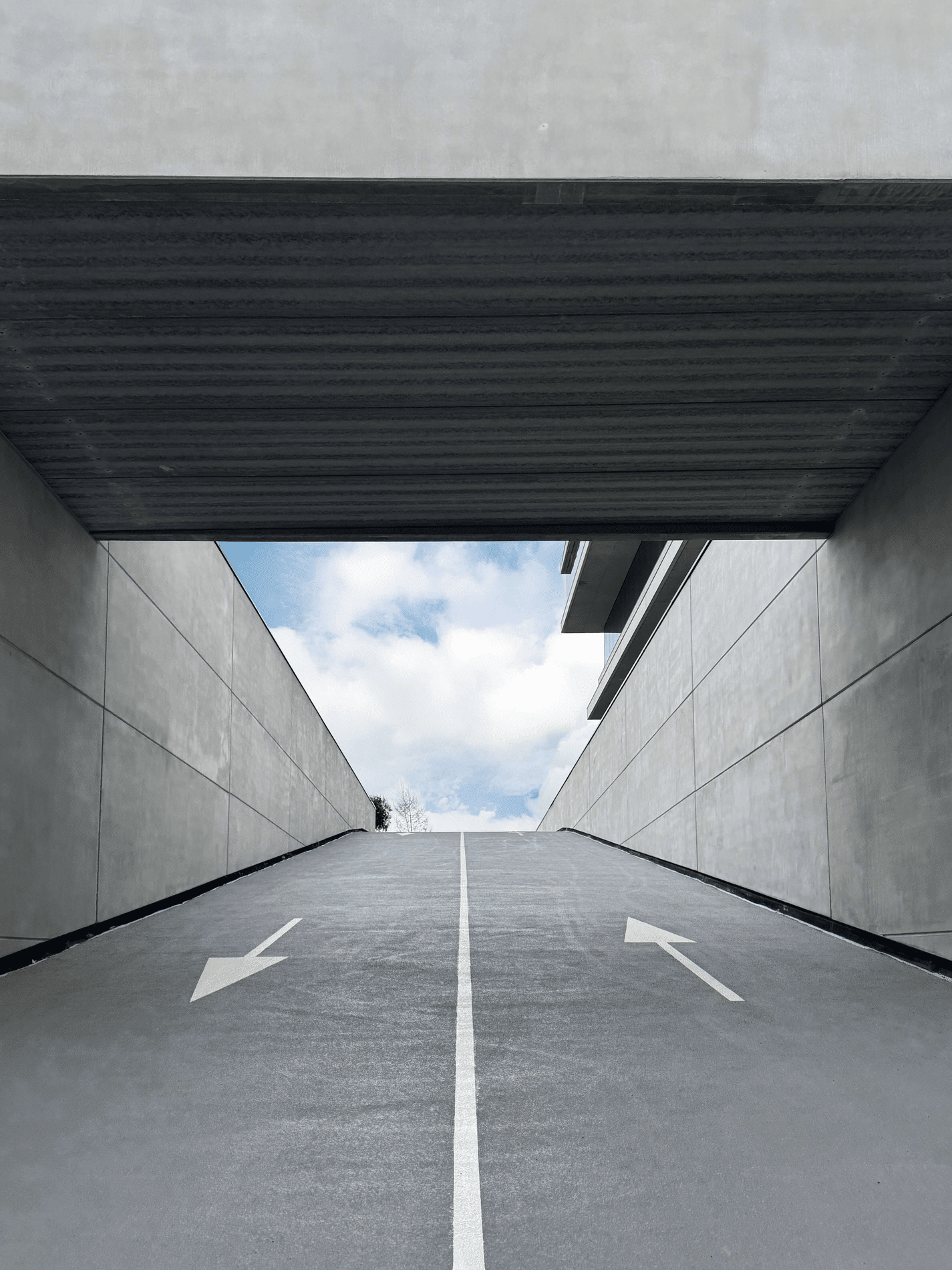 Kantoor- en opslagruimte optimaal verweven in multifunctioneel landmark 4