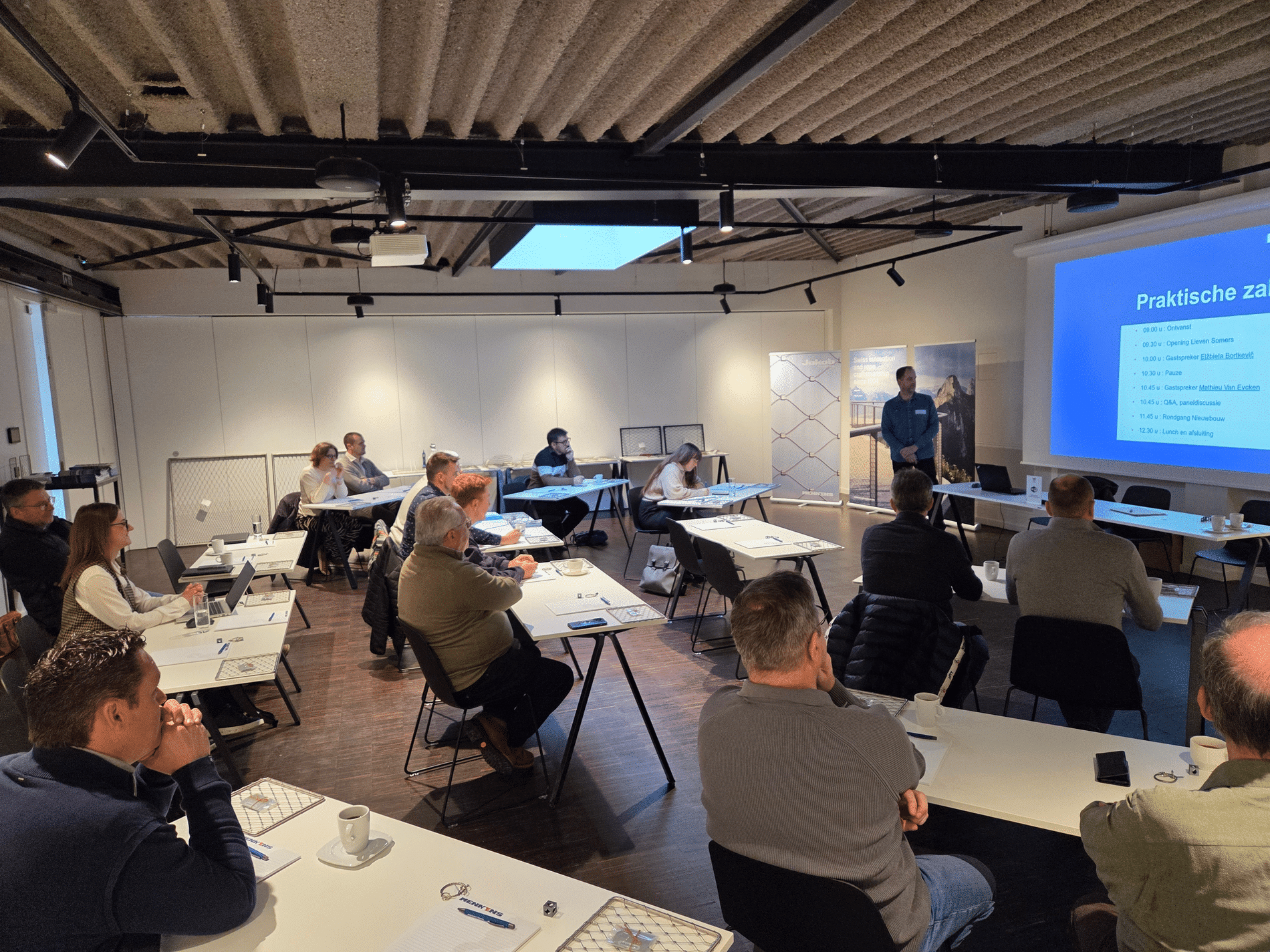 Mennens en Webnet: ijzersterk partnership in draadnetoplossingen 5