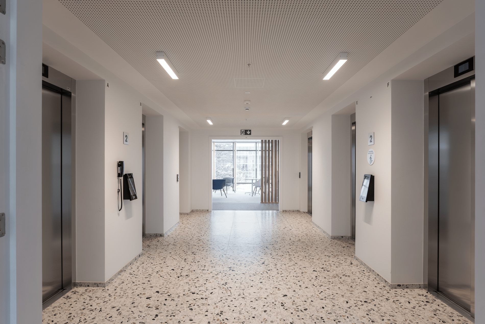 Slimme liftoplossingen voor duurzaamste kantoorcomplex van Brussel 2