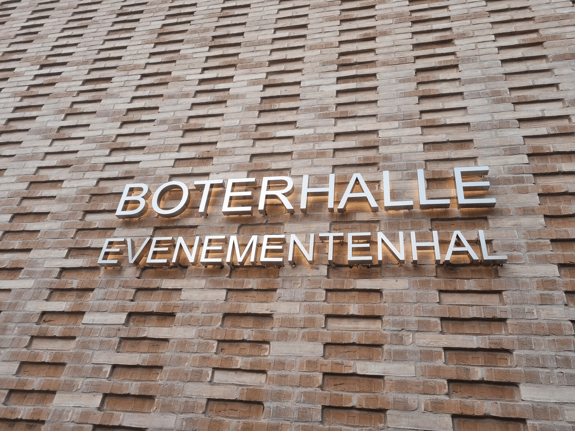 Akoestiek en veelzijdigheid zetten gloednieuwe evenementenhal in de schijnwerpers 3