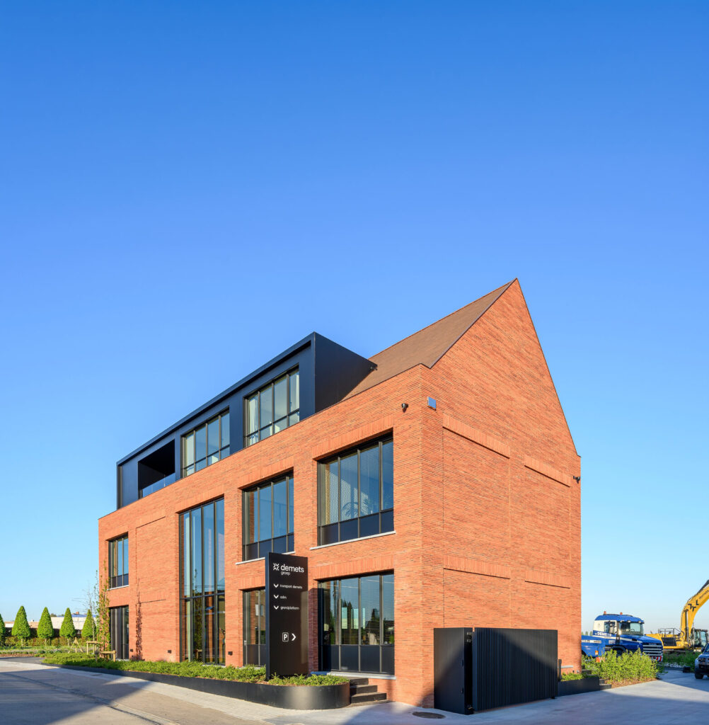 Nieuwe kantoren geven zestig jaar ondernemerschap een toekomstgericht gezicht